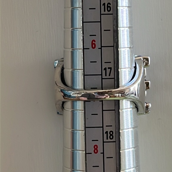 Large sterling and Tanzanite ring size 7 marked STS 925 India - Picture 10 of 14